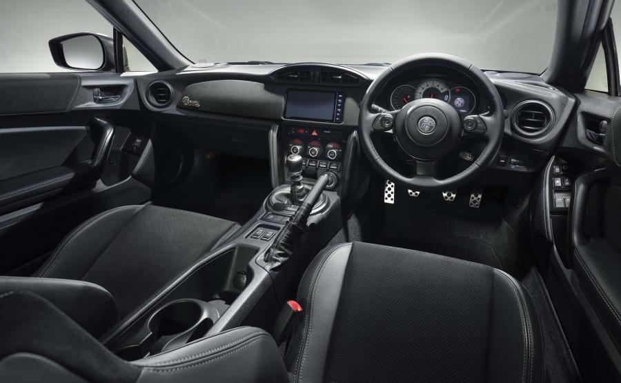 Торпедо Toyota 86 GT Black Limited 2020 года  (JP) (фото 7 из 8)